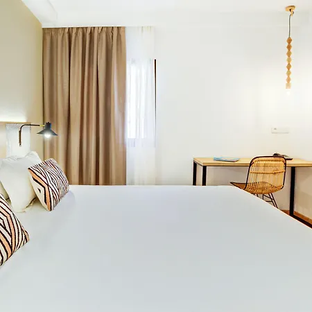 Arena Castillo Hotell 4*